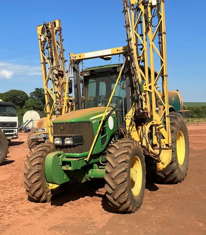 TRATOR AGRÍCOLA JOHN DEERE 6110, 2016, MATO GROSSO