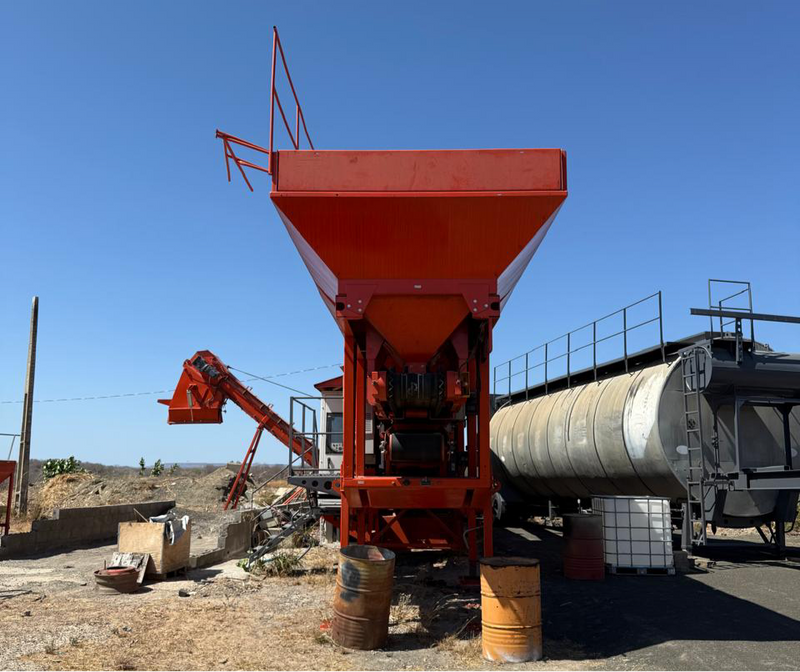 USINA DE ASFALTO CIBER 80 T/H 2010