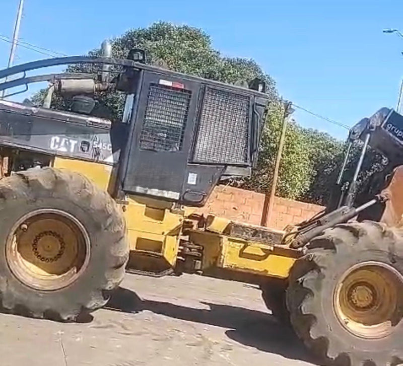 SKIDDER JOHN DEERE 648L, 2016