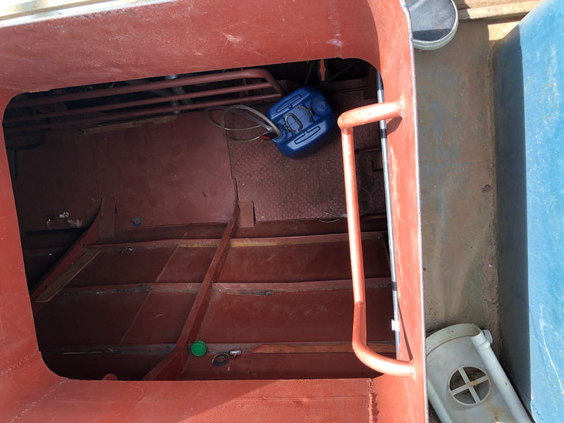 EMBARCAÇÃO DE APOIO (SUPPLY)
