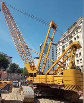 CRAWLER CRANE QUY 260, 2010