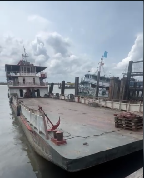 BALSA  CARGA GERAL , 260 TON,  PARÁ