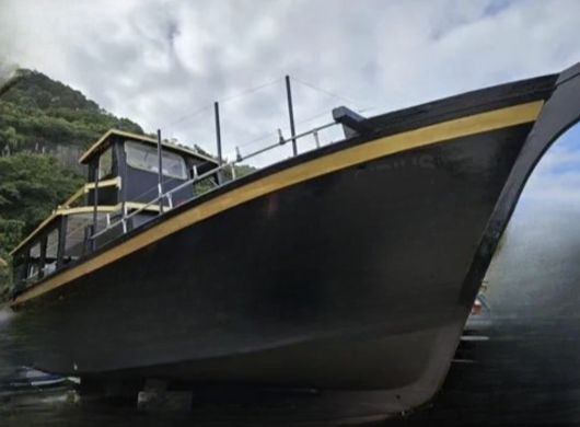 BARCO RÁPIDO 46 PASSAGEIROS