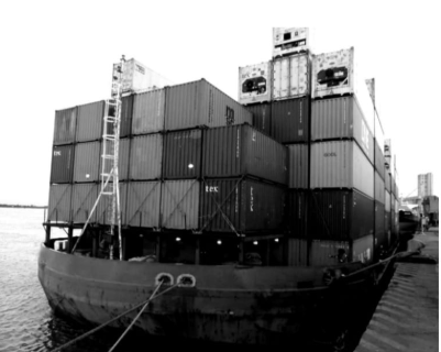BALSA PORTA  CONTÊINERES & EMPURRADOR