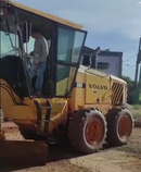 MOTONIVELADORA VOLVO G940 – ANO 2011 – MINAS GERAIS