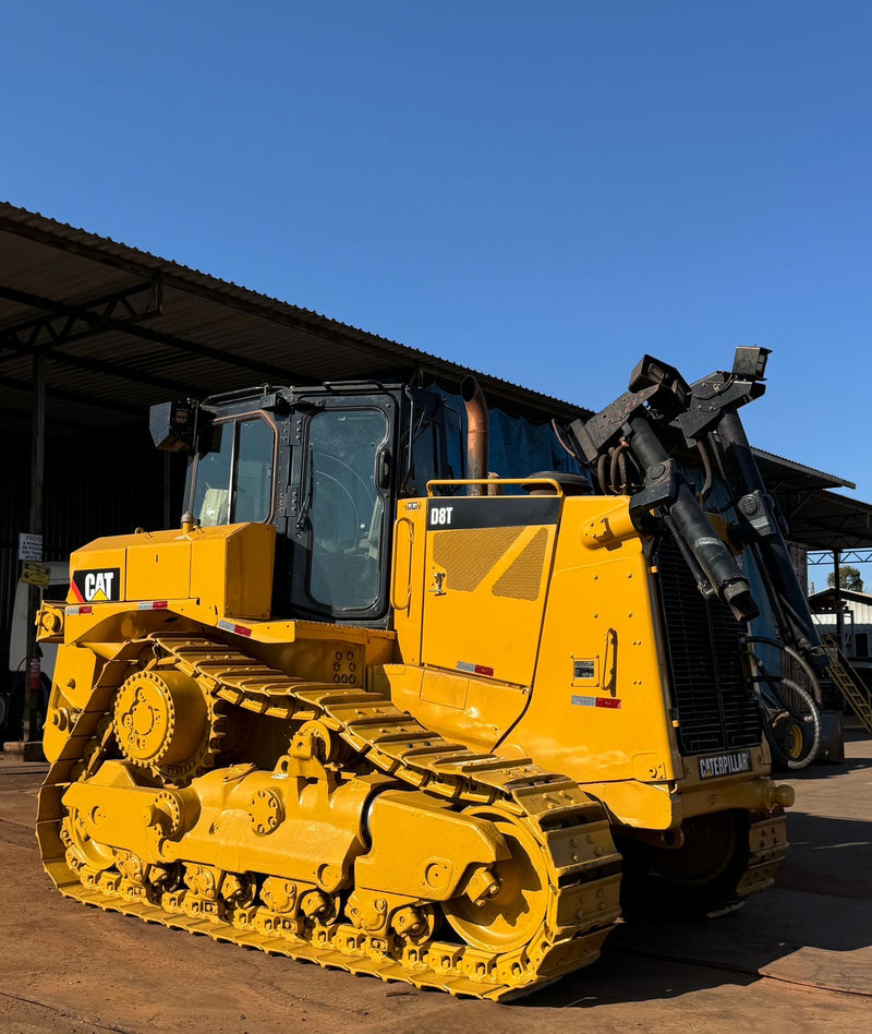 TRATOR DE ESTEIRA CAT D8T, 9.500H, ANO 2019/20, MG