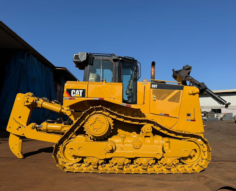 TRATOR DE ESTEIRA CAT D8T, 9.500H, ANO 2019/20, MG