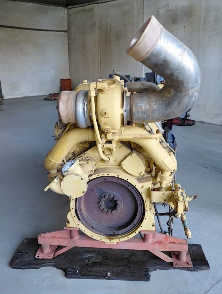 VENDA – MOTOR CATERPILLAR 3408 V8 385 HP