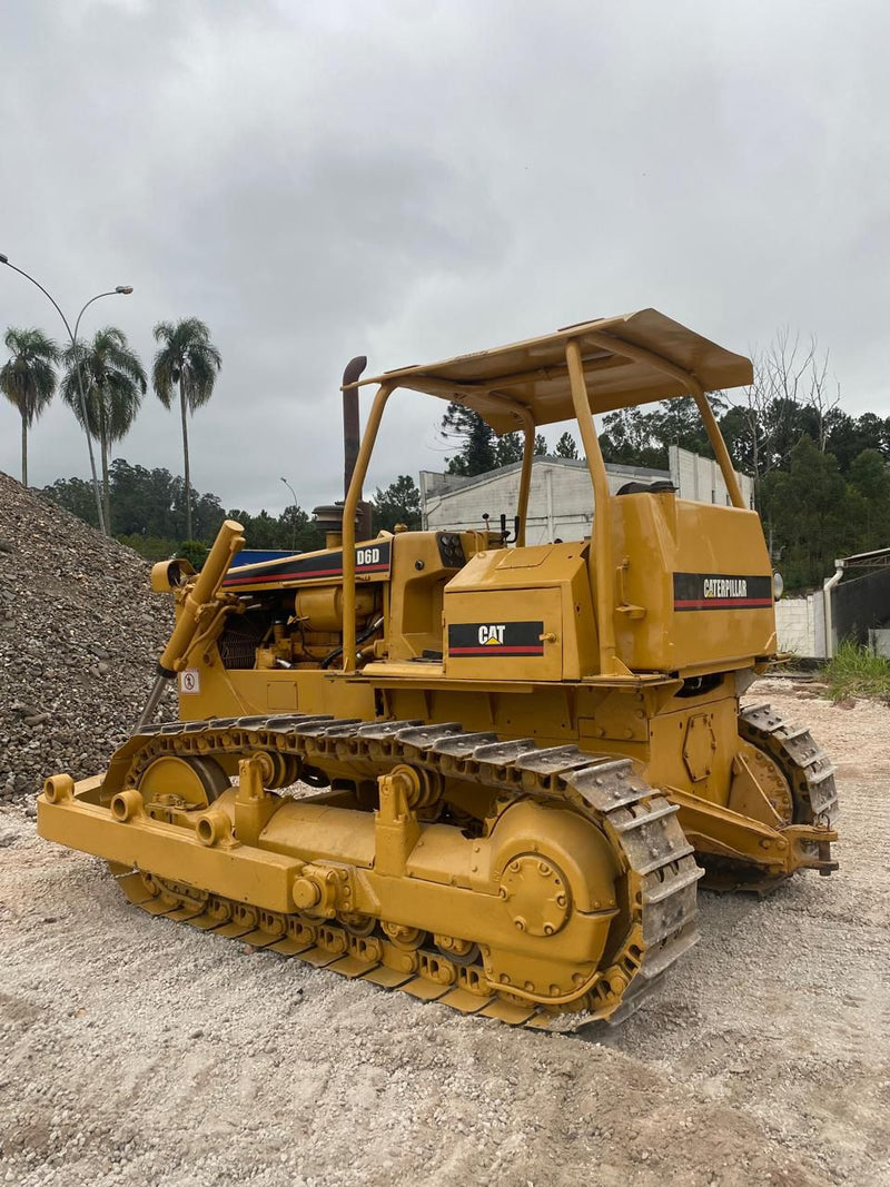 TRATOR DE ESTEIRA CATERPILLAR D6D, ANO 1984, 90H, SP