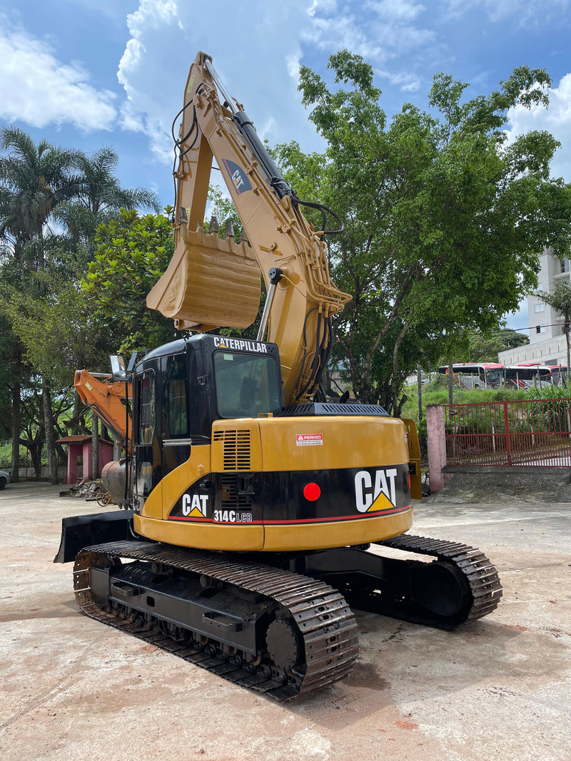 RETROESCAVADEIRA CATERPILLAR 324, 2008
