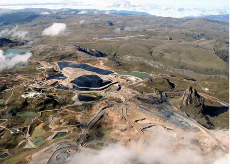 MINÉRIO DE FERRO - FERRO MAGNETITA PERÚ