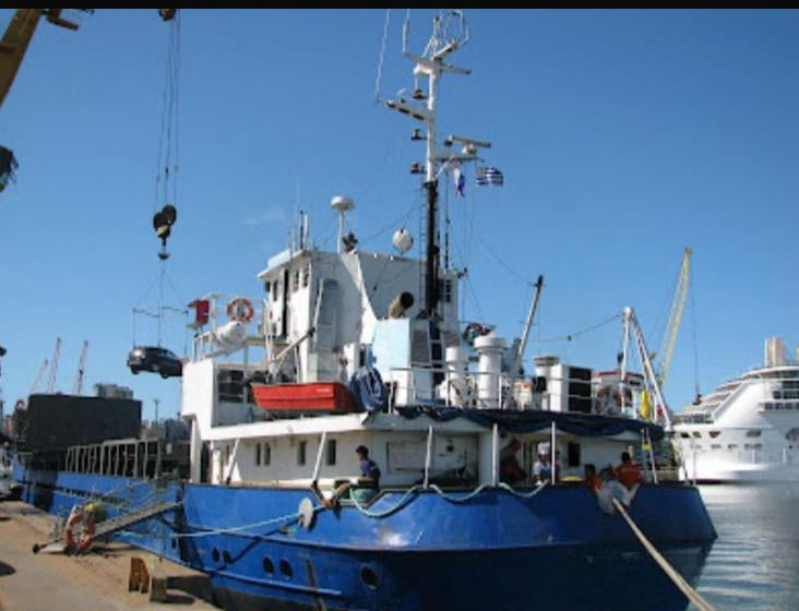 NAVIO CONTAINEIRO 150 TEU,   VENDA