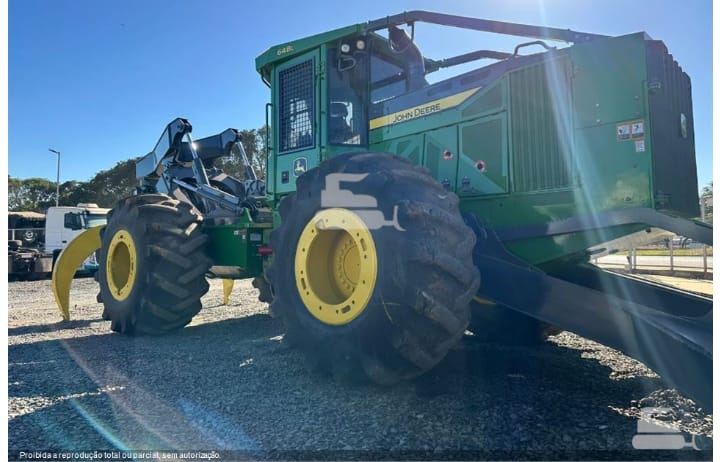 Arrastrador JOHN DEERE 648L, 2016