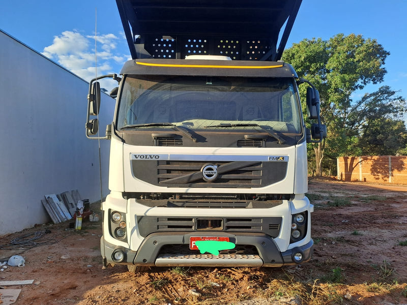 CAMINHÃO PLATAFORMA VOLVO  FMX  500,  2014, MG