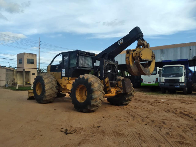 SKIDDER CATERPILLAR  545C  2007/2008, MARANHÃO