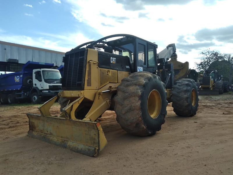 SKIDDER CATERPILLAR  545C  2007, MA