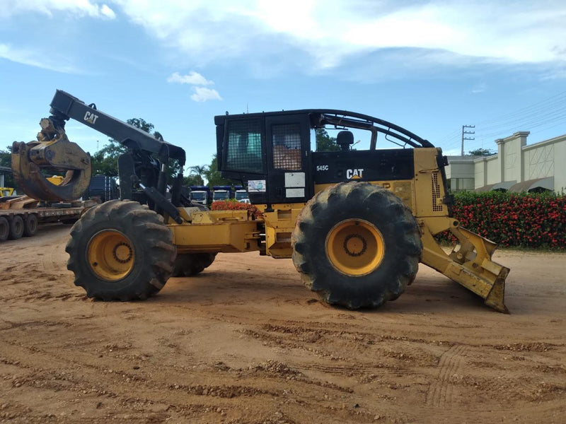 SKIDDER CATERPILLAR  545C  2007, MA