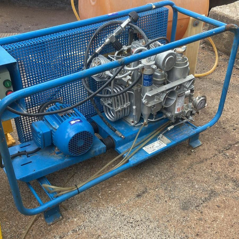 COMPRESSOR DE AR BAUER 140L , RJ