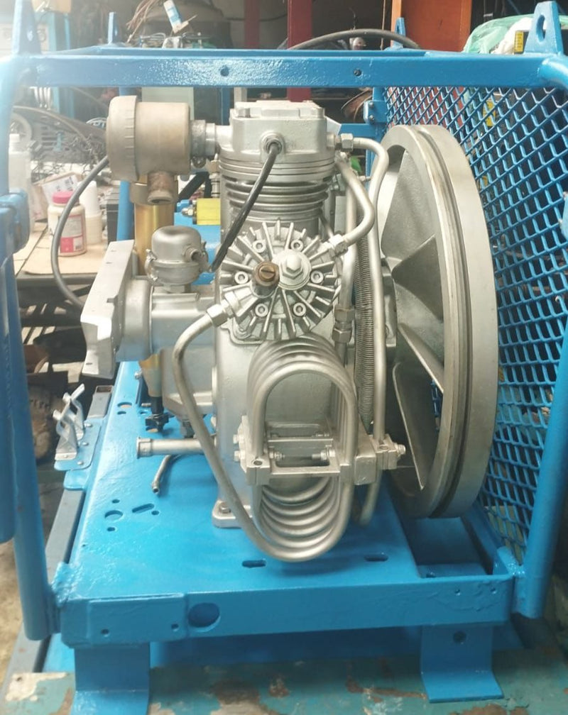 COMPRESSOR DE AR MERGULHO BAUER 190L, RJ