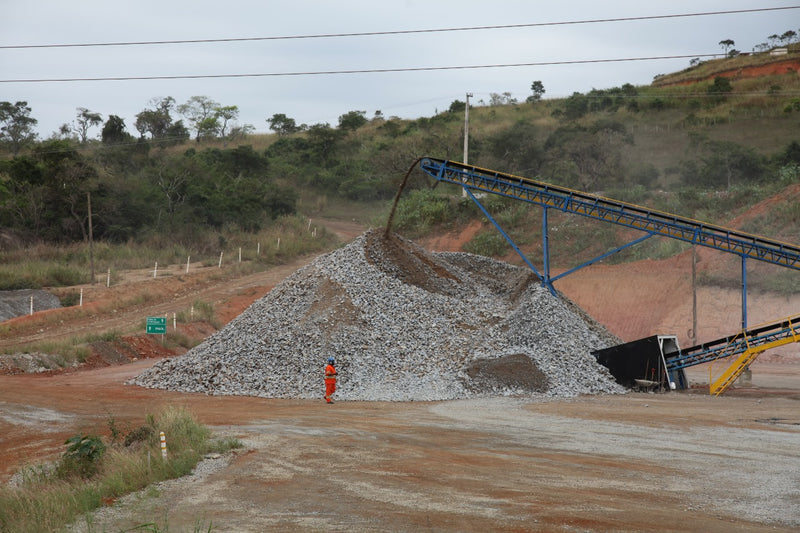 BRITADOR FIXO,  FAÇO  150/180 TON/HORA, RIO DE JANEIRO