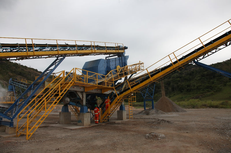 BRITADOR FIXO,  FAÇO  150/180 TON/HORA, RIO DE JANEIRO