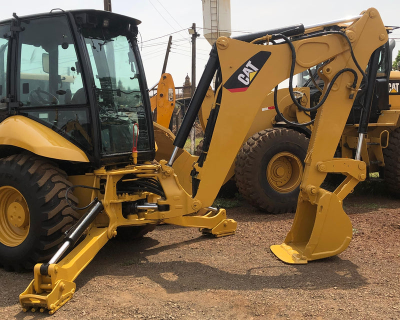 RETROESCAVADEIRA CATERPILLER 416E, 2011, PARANÁ