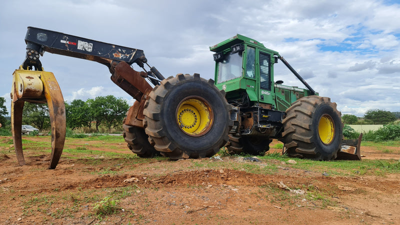 Arrastrador JOHN DEERE 648L, 2016