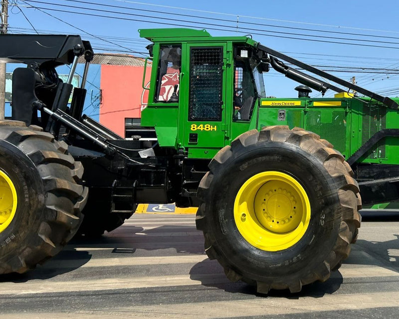 SKIDDER JOHN DEERE 648L, 2016