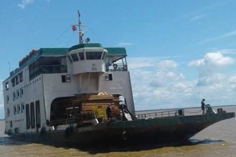 FERRY BOAT  650 PAX,  600 T CARGA GERAL, AMAZONAS