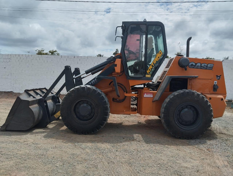 RETROESCAVADEIRA CASE W20E, 2011, MARANHÃO