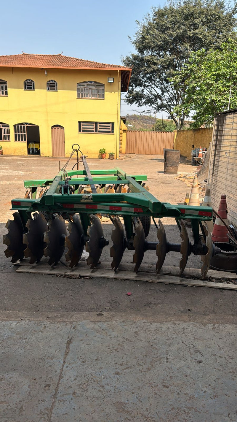 TRATOR AGRÍCOLA JOHN DEERE 6125J,  2014, MINAS GERAIS