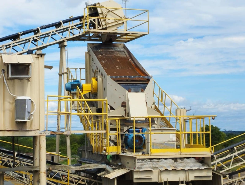 BRITADOR FIXO METSO  250T/H , 2014 - SÃO PAULO (cópia)