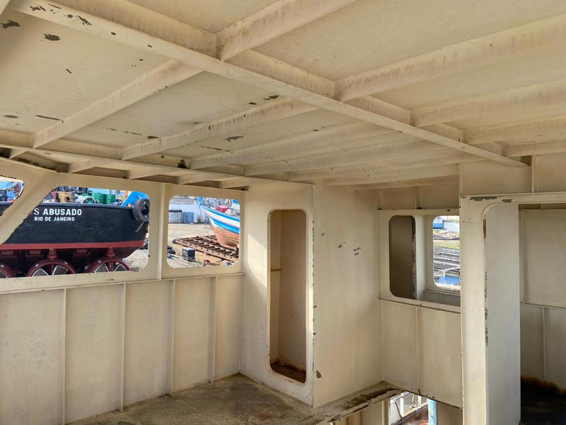 EMBARCAÇÃO  SEM INSTALAÇÕES ( O CASCO)   VENDA