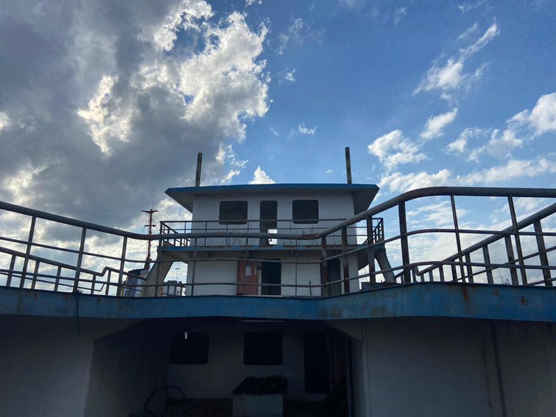 EMBARCAÇÃO  SEM INSTALAÇÕES ( O CASCO)   VENDA