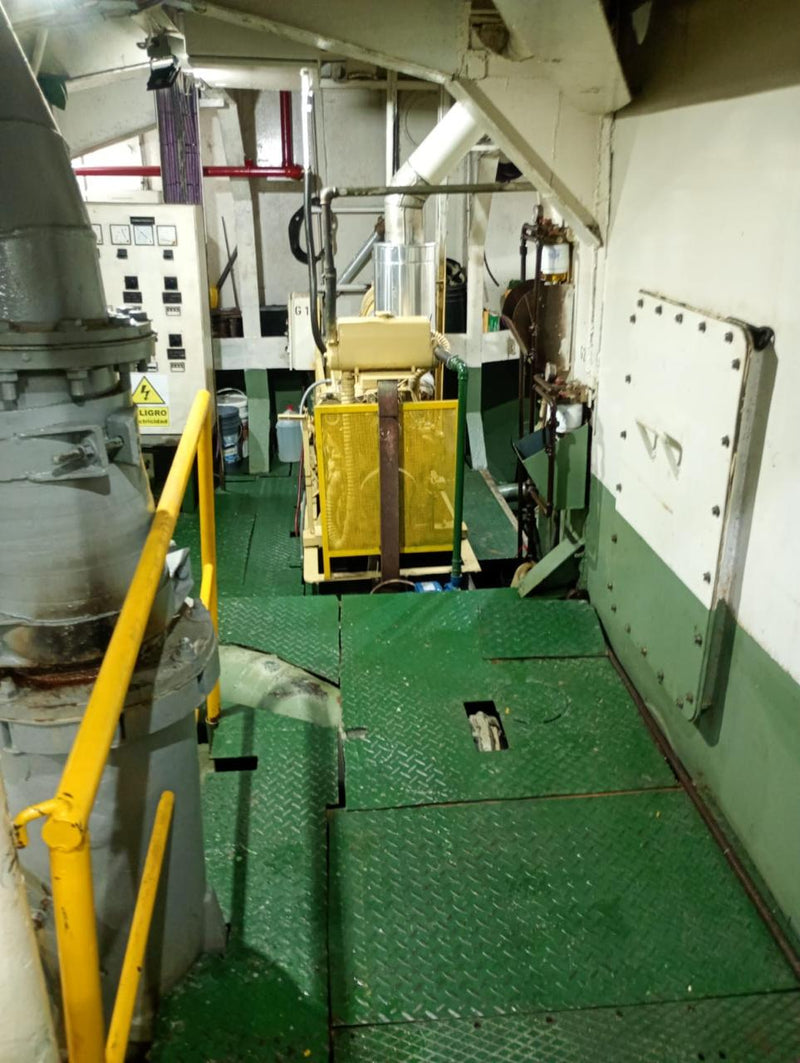 NAVIO DRAGA 550 M3      VENDA