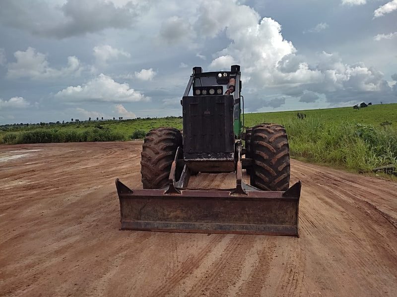 SKIDDER FLORESTAL JOHN DEERE 848H - PARÁ