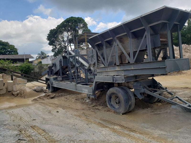 BRITADOR SOBRE RODAS  25/30 T/H