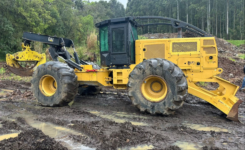 SKIDDER FLORESTAL CATERPILLAR 555D | 2016 | MG