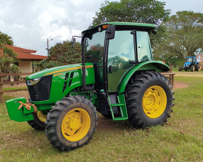 TRATOR JOHN DEERE 5078E – ANO 2024 – SÃO PAULO