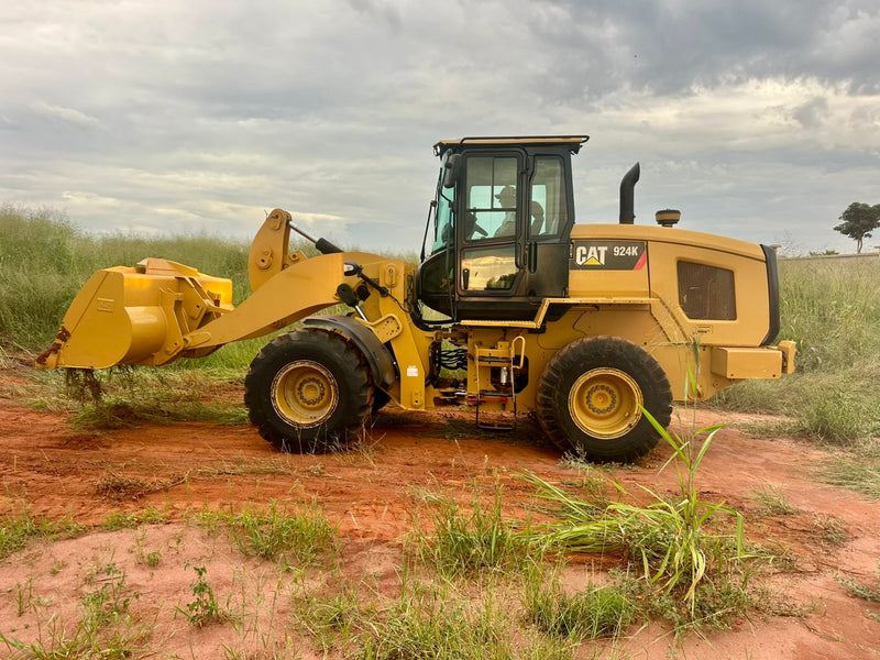 PÁ CARREGADEIRA CATERPILLAR 924K / 2015