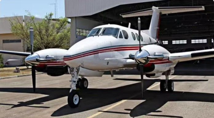 AVIÃO EXECUTIVO BEECHCRAFT KING AIR F90 / 1981