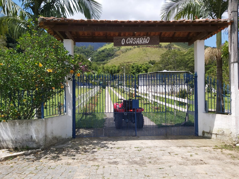 PROPRIEDADE ESPAÇOSA EM SODRELÂNDIA / TRAJANO DE MORAES / MACAÉ