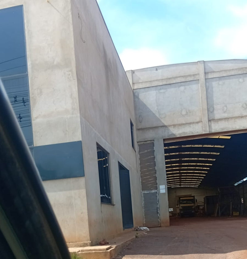 JAZIDA DE FERRO  & PLANTA INDUSTRIAL (4.000 T/DIA) / CARAJÁS-PA