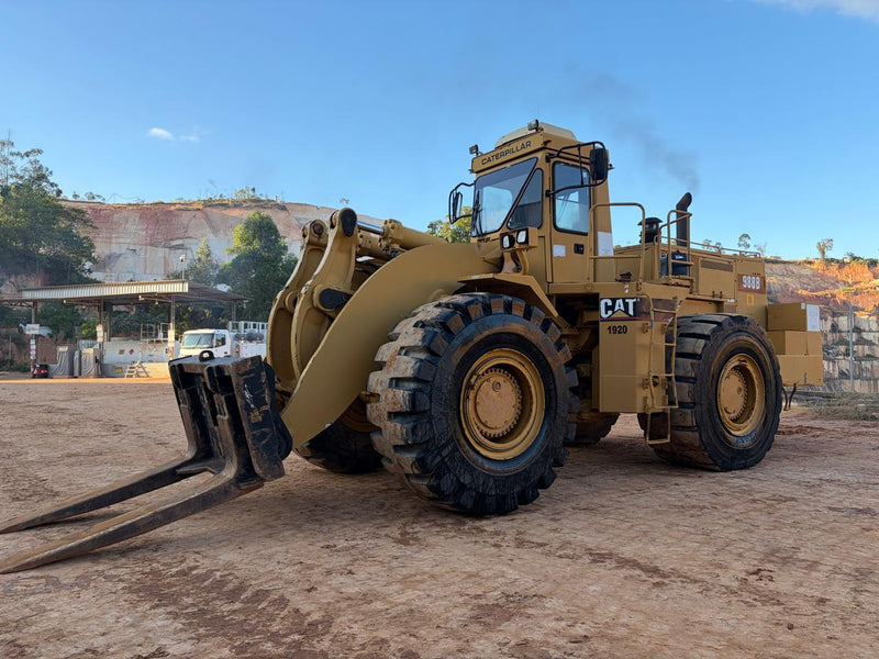 PÁ CARREGADEIRA CATERPILLAR 988B / 1986