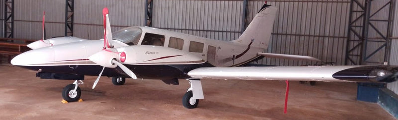 AVIÃO BIMOTOR PIPER SENECA III de 1992